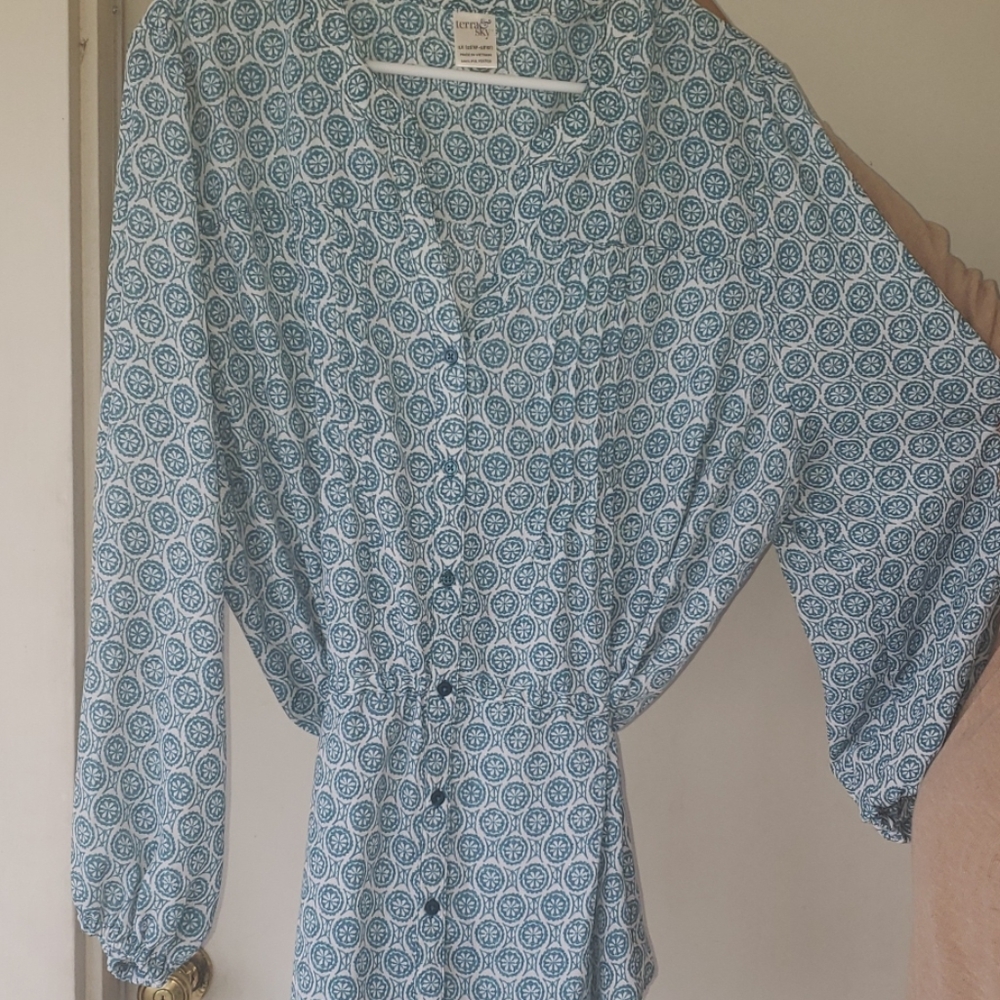 blouse